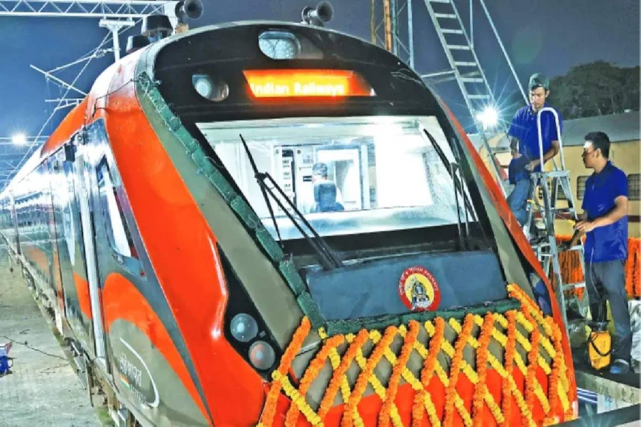 ബെംഗളൂരൂ-എറണാകുളം വന്ദേഭാരതിന് മികച്ച പ്രതികരണം; ആദ്യ ഒരു മാസത്തില്‍ യാത്ര ചെയ്തത് 55,000 പേര്‍