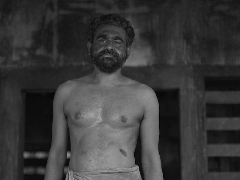 ഭർത്താവിന്റെ പേര് ഭരതൻ, ഭാര്യ മഹേശ്വരിയമ്മ അഥവാ കെ.പി.എ.സി. ലളിത. മകൻ സിദ്ധാർഥ് ഭരതൻ. മകൻ അച്ഛന്റെയും അമ്മയുടെയും പാത  പിന്തുടർന്നുവെങ്കിലും, സിദ്ധാർത്ഥിനെ തേടിയെത്തിയത് അഭിനയ മേഖലയ്ക്കുള്ള അംഗീകാരം. മമ്മൂട്ടി നായകനായ 'ഭ്രമയുഗം' എന്ന സിനിമയിലെ കഥാപാത്രത്തിന്റെ പേരിലാണ് സിദ്ധാർഥ് മികച്ച സ്വഭാവ നടനുള്ള പുരസ്കാരം നേടിയത്. കൊടുമൺ പോറ്റിയുടെ വീട്ടിലെ കുശിനിക്കാരനായ വ്യക്തിയെ അവതരിപ്പിച്ചത് സിദ്ധാർഥ് ആയിരുന്നു (തുടർന്ന് വായിക്കുക)