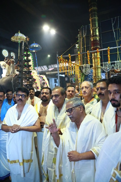 Mukesh Ambani , Mukesh Ambani Guruvayur Temple visit, Mukesh Ambani donation Guruvayur, Guruvayur Devaswom hospital donation, Reliance Chairman Mukesh Ambani Kerala, Mukesh Ambani 15 crore check Guruvayur, മുകേഷ് അംബാനി , മുകേഷ് അംബാനി ഗുരുവായൂർ ക്ഷേത്ര സന്ദർശനം, മുകേഷ് അംബാനി സംഭാവന ഗുരുവായൂർ, ഗുരുവായൂർ ദേവസ്വം ആശുപത്രി സംഭാവന, റിലയൻസ് ചെയർമാൻ മുകേഷ് അംബാനി കേരളം, മുകേഷ് അംബാനി 15 കോടി ചെക്ക് ഗുരുവായൂർ, Guruvayur Temple darshan Mukesh Ambani, Guruvayur Devaswom Multi Speciality Hospital, Vantara Wildlife Care Guruvayur elephants, Mukesh Ambani charity Kerala, Dr. V K Vijayan Devaswom Chairman, ഗുരുവായൂർ ക്ഷേത്ര ദർശനം മുകേഷ് അംബാനി, ഗുരുവായൂർ ദേവസ്വം മൾട്ടി സ്പെഷ്യാലിറ്റി ഹോസ്പിറ്റൽ, വൻ്റ വൈൽഡ് ലൈഫ് കെയർ ഗുരുവായൂർ ആനകൾ, മുകേഷ് അംബാനി ചാരിറ്റി കേരള, ഡോ. വി കെ വിജയൻ ദേവസ്വം ചെയർമാൻ