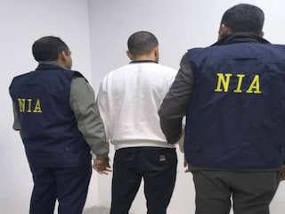 ബിഷ്ണോയി കുറ്റവാളി സംഘത്തിലെ പ്രധാനിയാണ് അൻമോൽ ബിഷ്ണോയി കുറ്റവാളി സംഘത്തിലെ പ്രധാനിയാണ് അൻമോൽ