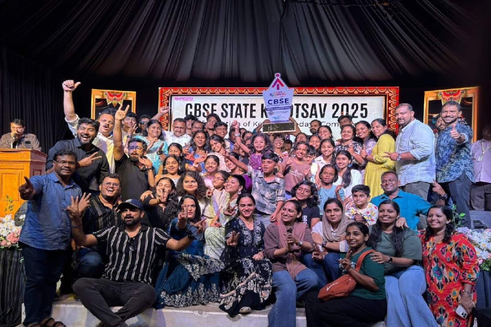 സംസ്ഥാന സിബിഎസ്ഇ കലോത്സവം; മലബാർ സഹോദയ്ക്ക് കിരീടം സംസ്ഥാന സിബിഎസ്ഇ കലോത്സവം; മലബാർ സഹോദയ്ക്ക് കിരീടം