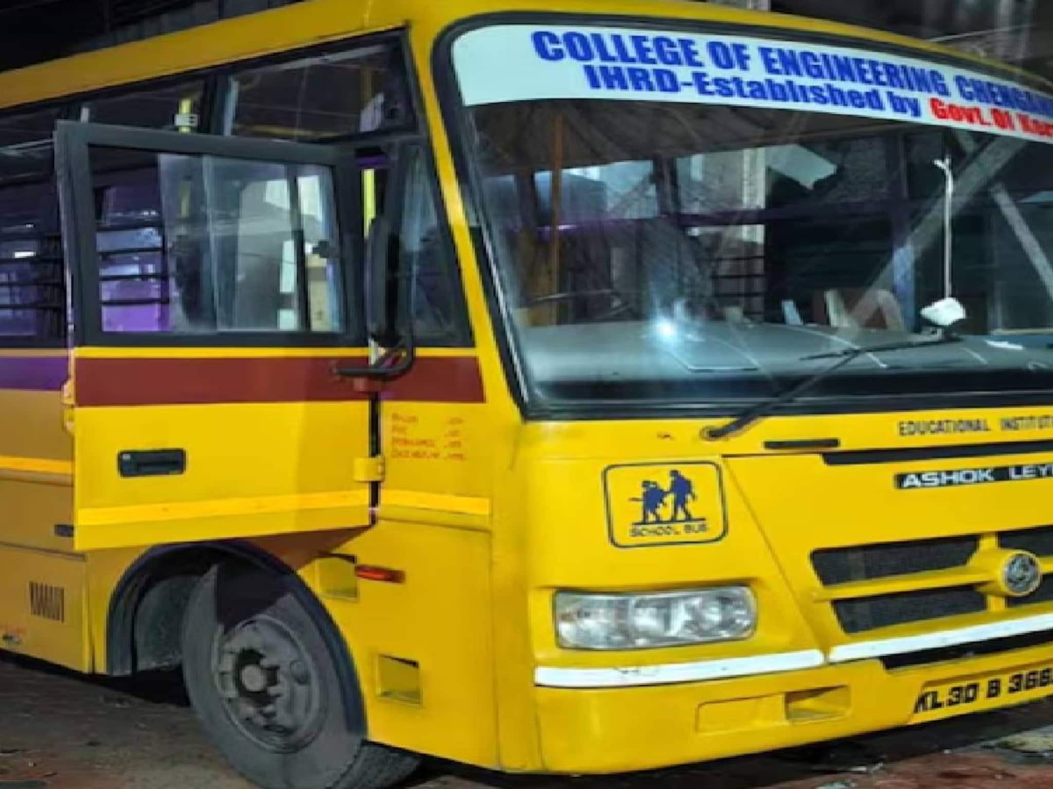 എൻജിനീയറിങ് കോളേജിന്റെ ബസ് നന്നാക്കുന്നതിനിടെ പൊട്ടിത്തെറിച്ച് മെക്കാനിക്ക് മരിച്ചു