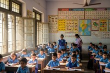 കേരളത്തിൽ ഒരു കിലോമീറ്റർ ചുറ്റളവിൽ എൽപി സ്കൂൾ വേണമെന്ന് സുപ്രീംകോടതി; റിവിഷൻ ഹർജി നൽകുമെന്ന് വിദ്യാഭ്യാസ മന്ത്രി