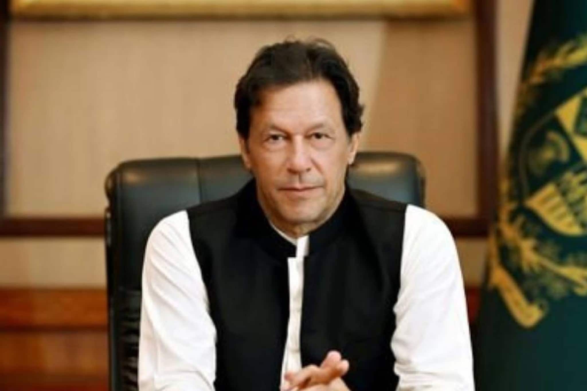 ഇമ്രാൻ ഖാനെ ജയിലിൽ ഐ എസ് ഐ കൊലപ്പെടുത്തിയെന്ന് അഭ്യൂഹം; അനുയായികൾ ജയിലിനു മുമ്പിൽ തടിച്ചുകൂടുന്നു ഇമ്രാൻ ഖാനെ ജയിലിൽ ഐ എസ് ഐ കൊലപ്പെടുത്തിയെന്ന് അഭ്യൂഹം; അനുയായികൾ ജയിലിനു മുമ്പിൽ തടിച്ചുകൂടുന്നു