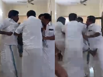 തമ്മിലടിയുടെ വീഡിയോ ദൃശ്യങ്ങളിൽ നിന്ന് തമ്മിലടിയുടെ വീഡിയോ ദൃശ്യങ്ങളിൽ നിന്ന്