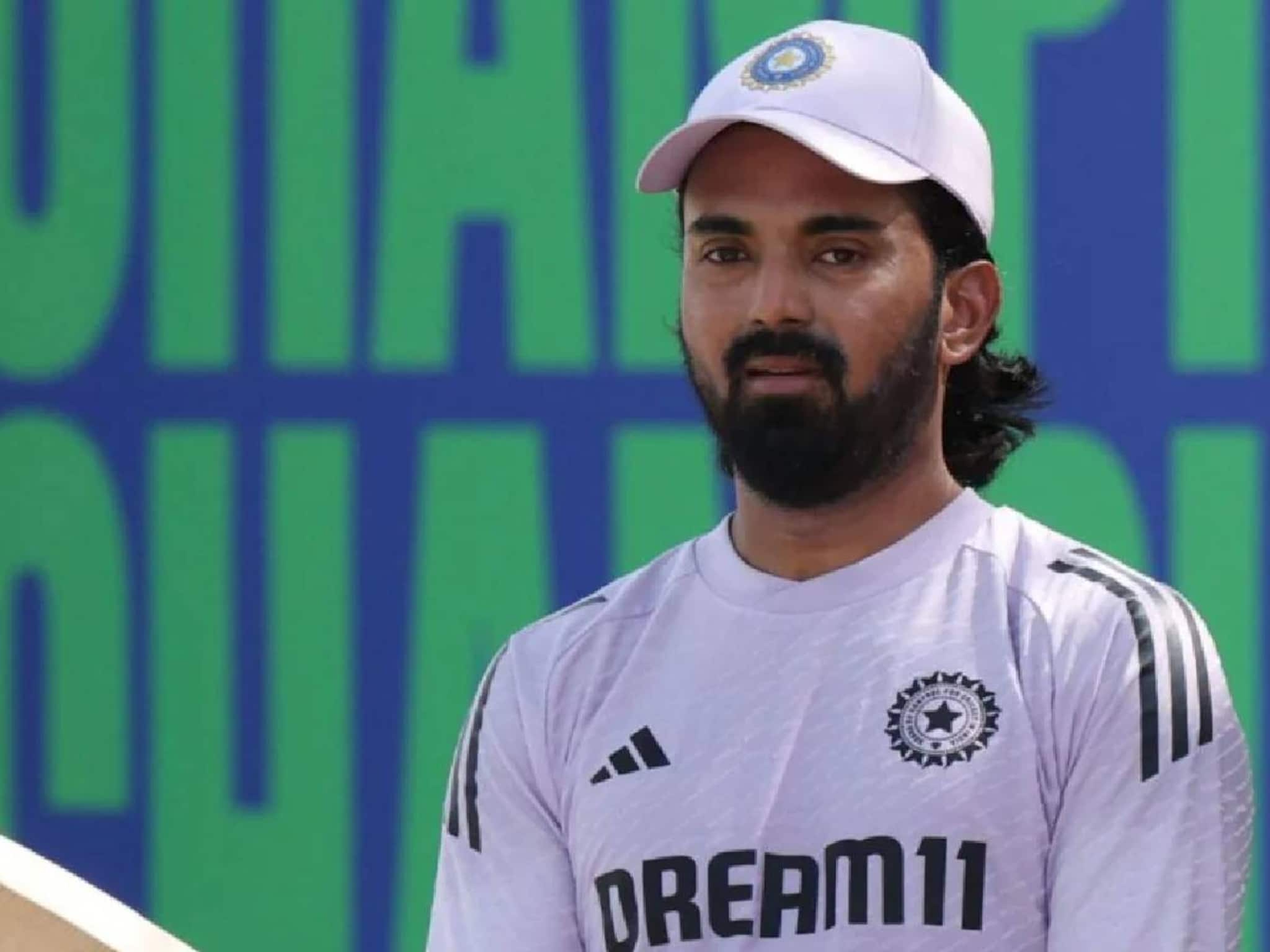 പരിക്കേറ്റ ഗില്ലിന് പകരം കെ.എൽ.രാഹുൽ നയിക്കും; ദക്ഷിണാഫ്രിക്കയ്‌ക്കെതിരായ ഇന്ത്യയുടെ ഏകദിന ടീമിനെ പ്രഖ്യാപിച്ചു