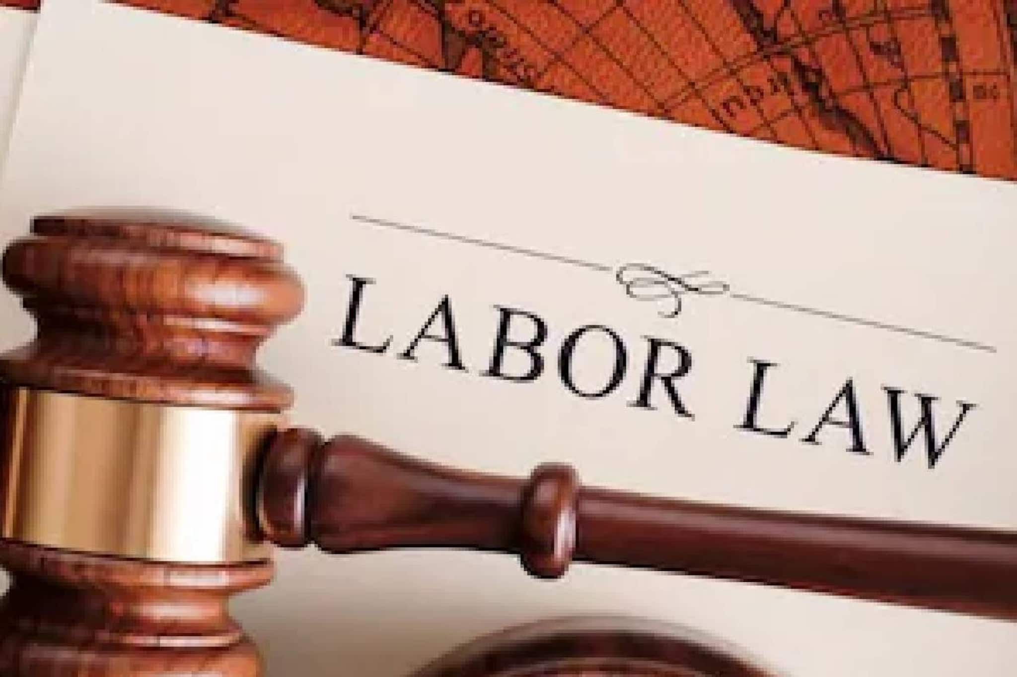 ഈ നാല് നിയമങ്ങളെ ആശ്രയിച്ചിരിക്കും നിങ്ങളുടെ തൊഴില് സുരക്ഷ; പുതിയ തൊഴിൽ നിയമം അറിയേണ്ടതെല്ലാം ഈ നാല് നിയമങ്ങളെ ആശ്രയിച്ചിരിക്കും നിങ്ങളുടെ തൊഴില് സുരക്ഷ; പുതിയ തൊഴിൽ നിയമം അറിയേണ്ടതെല്ലാം