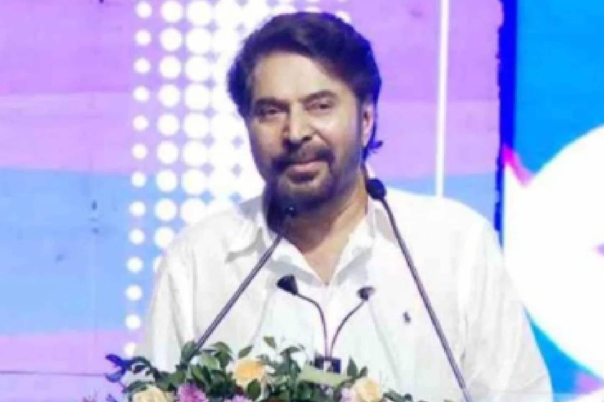 'അതിദാരിദ്ര്യത്തില് നിന്ന് മാത്രമേ നാം മുക്തമായിട്ടുള്ളൂ; ദാരിദ്ര്യം ഇനിയും ബാക്കി'; മമ്മൂട്ടി 'അതിദാരിദ്ര്യത്തില് നിന്ന് മാത്രമേ നാം മുക്തമായിട്ടുള്ളൂ; ദാരിദ്ര്യം ഇനിയും ബാക്കി'; മമ്മൂട്ടി