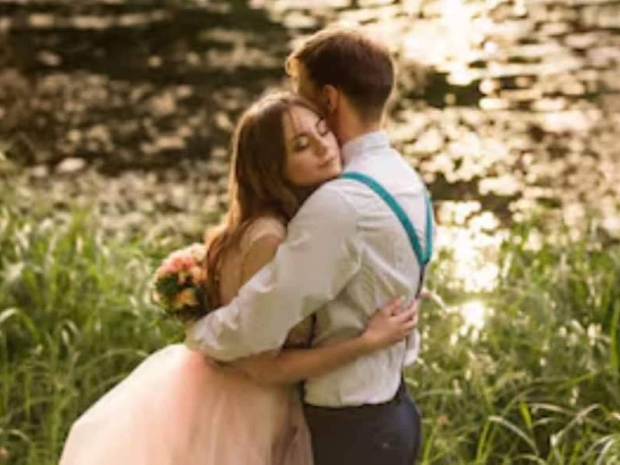 Man Mum: ഈ ജോലി ട്രൈ ചെയ്യുന്നോ? 5 മിനിറ്റ് നേരത്തെ ആലിംഗനത്തിന് 600 രൂപവരെ Man Mum: ഈ ജോലി ട്രൈ ചെയ്യുന്നോ? 5 മിനിറ്റ് നേരത്തെ ആലിംഗനത്തിന് 600 രൂപവരെ