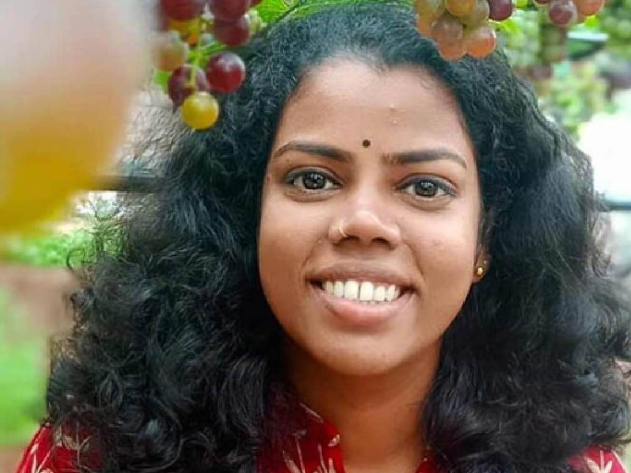 പി എം ആർഷോയ്ക്കെതിരെ പരാതി നൽകിയ AISF മുൻ സംസ്ഥാന ജോയിന്റ് സെക്രട്ടറി നിമിഷ രാജു എറണാകുളം പറവൂർ ബ്ലോക്കിൽ മത്സരത്തിന്