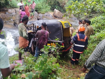 രക്ഷാപ്രവർത്തനം രക്ഷാപ്രവർത്തനം