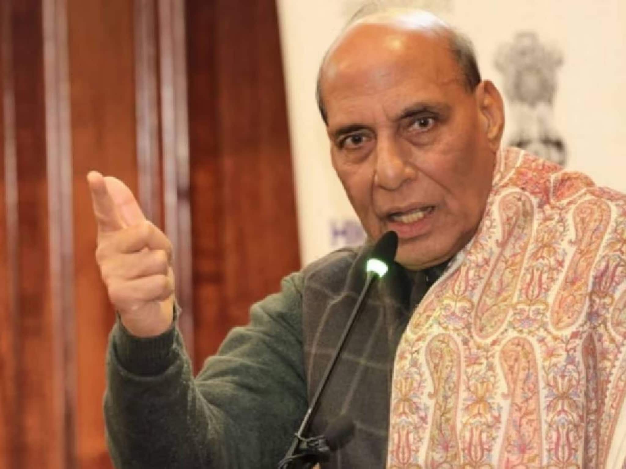 News18 Exclusive | 'ശരിയായ സമയത്ത് ഇന്ത്യ ശരിയായ നടപടി സ്വീകരിക്കും': ആണവ പരീക്ഷണത്തെക്കുറിച്ച് രാജ്‌നാഥ് സിംഗ്