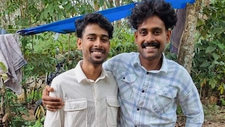 മുഹമ്മദ് ഖനി അഫ്രാരിസ് സഹോദരൻ എം.കെ.സഫ്രാരിസിൻ മുഹമ്മദ് ഖനി അഫ്രാരിസ് സഹോദരൻ എം.കെ.സഫ്രാരിസിൻ