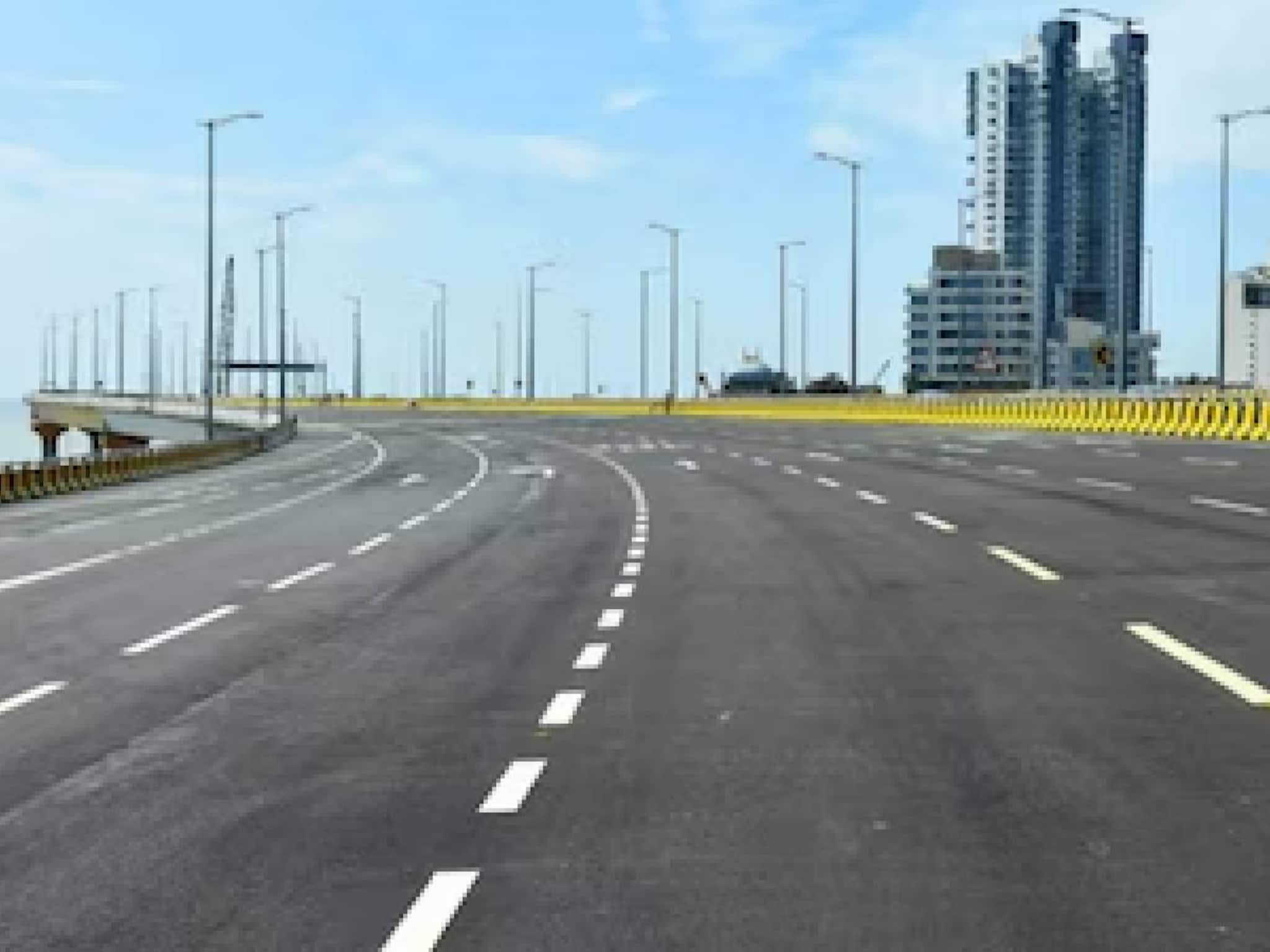 ട്രാഫിക് സിഗ്നലില്ല; ഇന്ത്യയിലെ ആദ്യത്തെ ട്രാഫിക് ലൈറ്റ് ഫ്രീ നഗരം