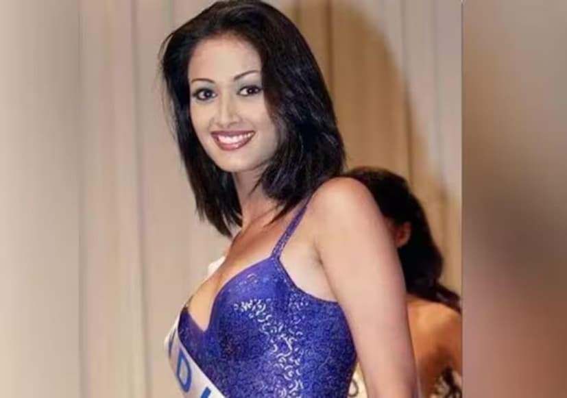  1977ൽ മഹാരാഷ്ട്രയിലെ നാഗ്പൂരിലാണ് ഗായത്രി ജോഷിയുടെ ജനനം. മറാത്തി ഭാഷ സംസാരിക്കുന്ന ജോഷി കുടുംബത്തിലാണ് ഇവരുടെ പിറവി. രാംനിവാസ് റുണ്ടാല, ഹേമ മിലാനി ദമ്പതികളുടെ മകളാണ് അവർ. അഹാന ജോഷി എന്ന പേരിൽ ഒരു സഹോദരിയുണ്ട്. വീഡിയോ ജോക്കിയായാണ് ഗായത്രി ജോഷിയുടെ കരിയറിന് തുടക്കം. 2000ത്തിലെ ഫെമിന മിസ് ഇന്ത്യ ഇന്റർനാഷണൽ ടൈറ്റിൽ വിന്നറാണ്. അതിനു ശേഷം 2004ൽ ഗായത്രിയുടെ ആദ്യ സിനിമ റിലീസ് ചെയ്തു. ഇതിനു ശേഷം ഗായത്രി സിനിമാ അഭിനയത്തിലേക്ക് മടങ്ങിയില്ല