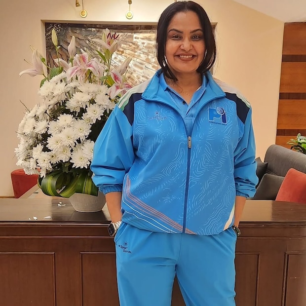 pragathi mahavadi, actress pragathi mahavadi, pragathi mahavadi age, pragathi mahavadi powerlifiting , pragathi mahavadi movies, pragathi mahavadi viral , pragathi mahavadi latest, pragathi mahavadi medals, pragathi mahavadi, Asian Open Masters Championship, pragathi husband, pragathi children, pragathi last movie, നടി പ്രഗതി പവർലിഫ്റ്റിംഗ്, Actress Pragathi Powerlifting,നടി പ്രഗതി,പ്രഗതി വൈറൽ , പ്രഗതി ലേറ്റസ്റ്റ് , പ്രഗതി ഫോട്ടോസ് , പ്രഗതി മെഡൽ , പ്രഗതി സിനിമകൾ , പ്രഗതി ഭര്ത്താവ് , പ്രഗതി മക്കൾ , 49-ാം വയസ്സിൽ ഇന്ത്യയ്ക്കായി 4 മെഡലുകൾ,  4 മെഡലുകൾ, കായിക മേഖല,പവർലിഫ്റ്റിംഗ്,പ്രഗതി സ്വർണ്ണ മെഡൽ,Pragathi Gold Medal,49 വയസ്സിൽ മെഡൽ,Medal at 49 Years,ഏഷ്യൻ ഓപ്പൺ മാസ്റ്റേഴ്‌സ്Asian Open Masters Championship,തുർക്കി പവർലിഫ്റ്റിംഗ്,	Turkey Powerlifting,തെന്നിന്ത്യൻ നടി, കായികരംഗം,	South Indian Actress, Sports,Pragathi achievements, Indian actress Pragathi, powerlifting championship, age is just a number, Tamil cinema, Telugu cinema, Asian Open Powerlifting