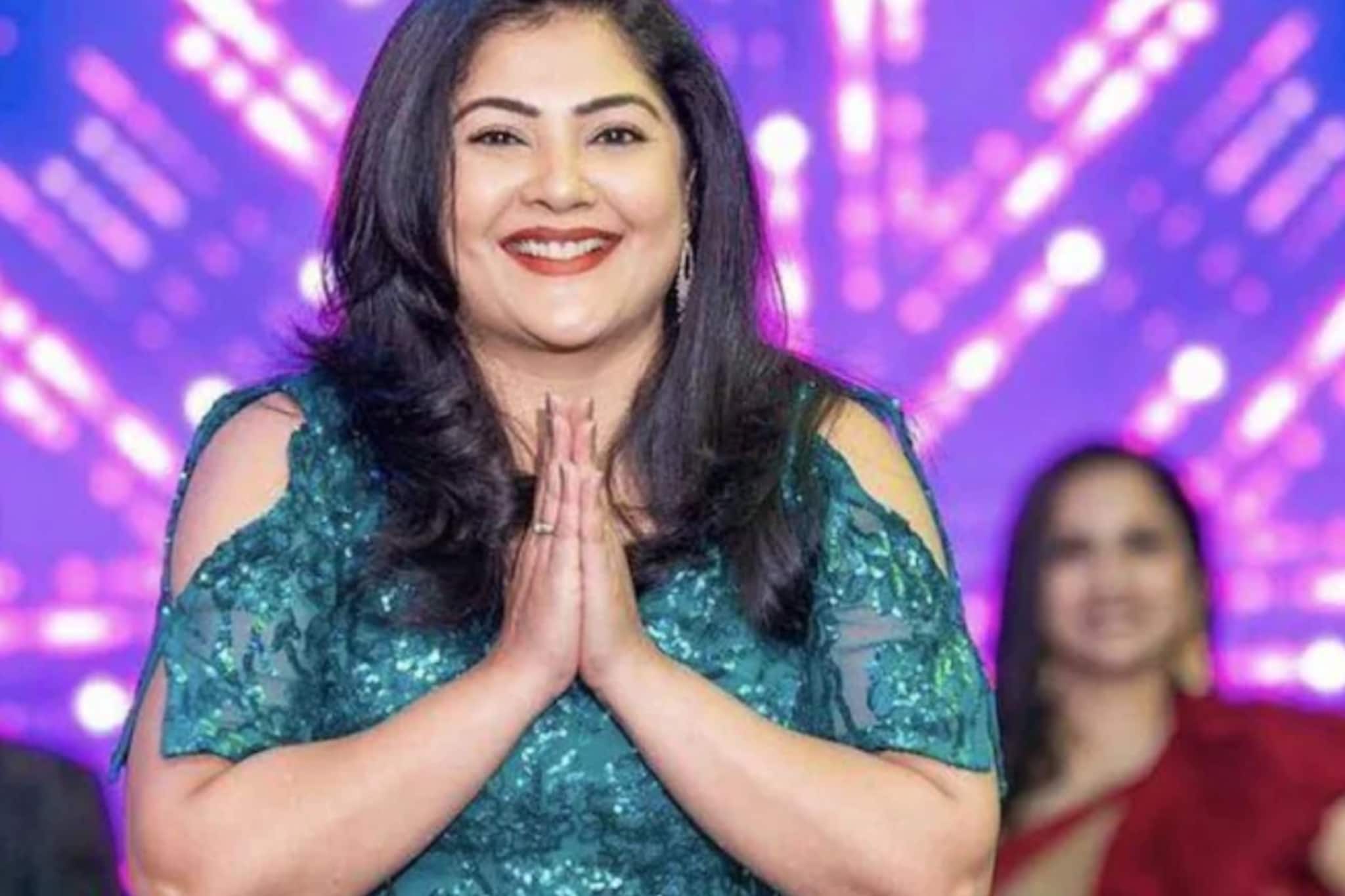 അന്ന് മോഹൻലാലിന്റെ നായിക; ഒൻപതു വർഷമായി സിനിമയിലില്ലാത്ത നടിയുടെ ഇപ്പോഴത്തെ ലുക്ക് അന്ന് മോഹൻലാലിന്റെ നായിക; ഒൻപതു വർഷമായി സിനിമയിലില്ലാത്ത നടിയുടെ ഇപ്പോഴത്തെ ലുക്ക്