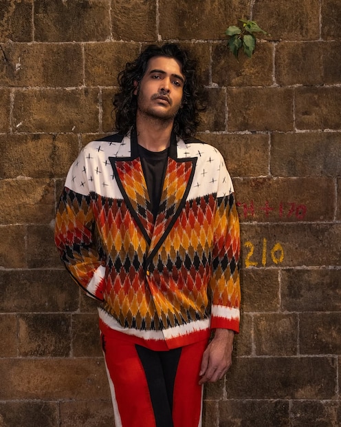 As of now, Sakshi Khanna remains a figure of curiosity in Bollywood circles. With his background in direction, acting, and production, he has the tools to make a significant impact if he chooses to return to mainstream cinema. His spiritual journey also adds depth to his persona, suggesting that any future projects he undertakes will likely carry a unique perspective.