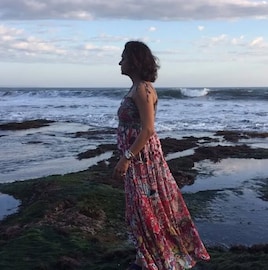 23-ാം വയസിൽ 26 വയസ് കൂടുതലുള്ള നടന്റെ ഭാര്യയായ സീരിയൽ നടി; ഒന്നിച്ച് ജീവിച്ചത് മൂന്നു പതിറ്റാണ്ടോളം 23-ാം വയസിൽ 26 വയസ് കൂടുതലുള്ള നടന്റെ ഭാര്യയായ സീരിയൽ നടി; ഒന്നിച്ച് ജീവിച്ചത് മൂന്നു പതിറ്റാണ്ടോളം