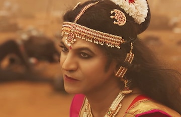 13-ാം വയസിൽ തുടക്കം... 128 സിനിമകൾ ചെയ്ത താരം; 63-ാം വയസിൽ സ്ത്രീയായി അഭിനയിച്ച പ്രമുഖ നടൻ!