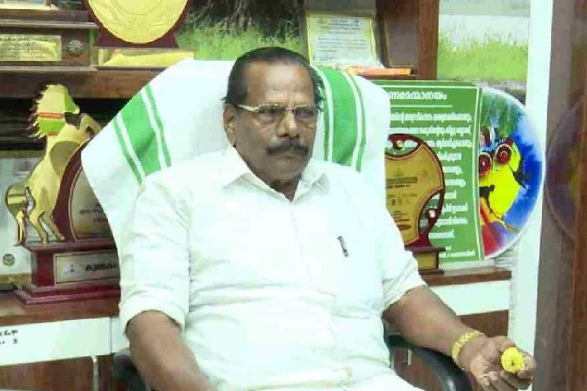 വിപ്പ് ലംഘിച്ച് യുഡിഎഫിന് വോട്ട് ചെയ്തു; CPM-ന് 55 വർഷത്തിന് ശേഷം ഭരണനഷ്ടം; ബിജെപി മൂന്ന് അംഗങ്ങളെ പുറത്താക്കി വിപ്പ് ലംഘിച്ച് യുഡിഎഫിന് വോട്ട് ചെയ്തു; CPM-ന് 55 വർഷത്തിന് ശേഷം ഭരണനഷ്ടം; ബിജെപി മൂന്ന് അംഗങ്ങളെ പുറത്താക്കി