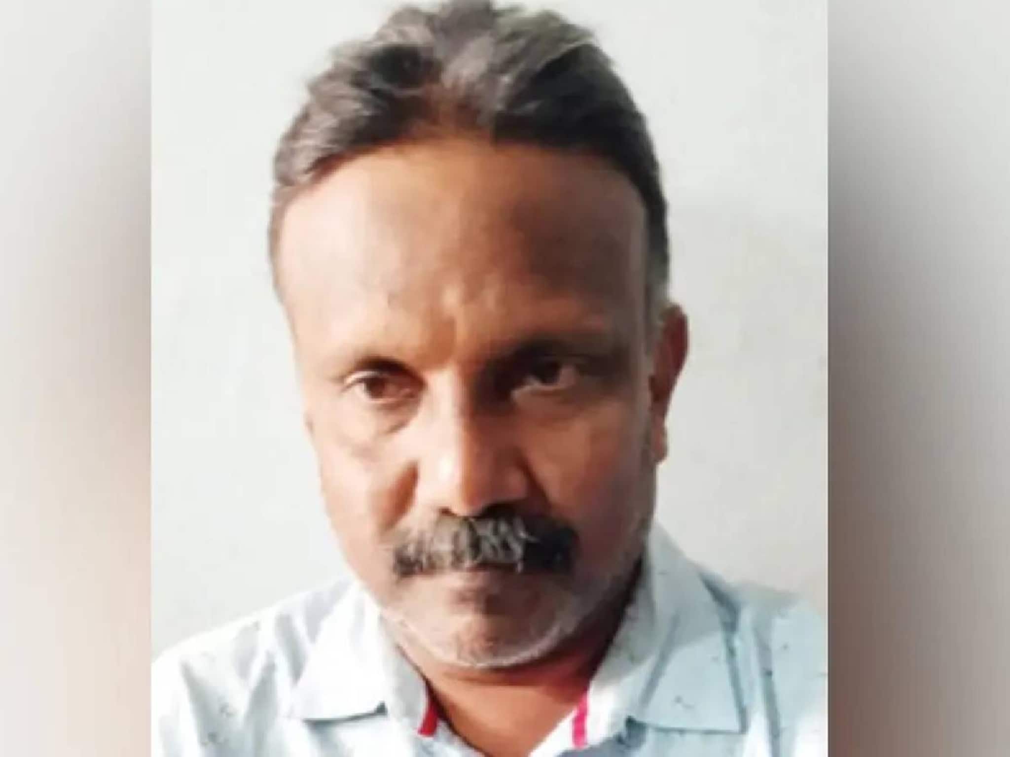 സർക്കാരിന്റെ നികുതിയിനത്തിൽ നിന്നും 6 ലക്ഷം രൂപ തട്ടിയെടുത്ത വില്ലേജ് ഓഫീസർക്ക് 34 വർഷം കഠിനതടവും പിഴയും