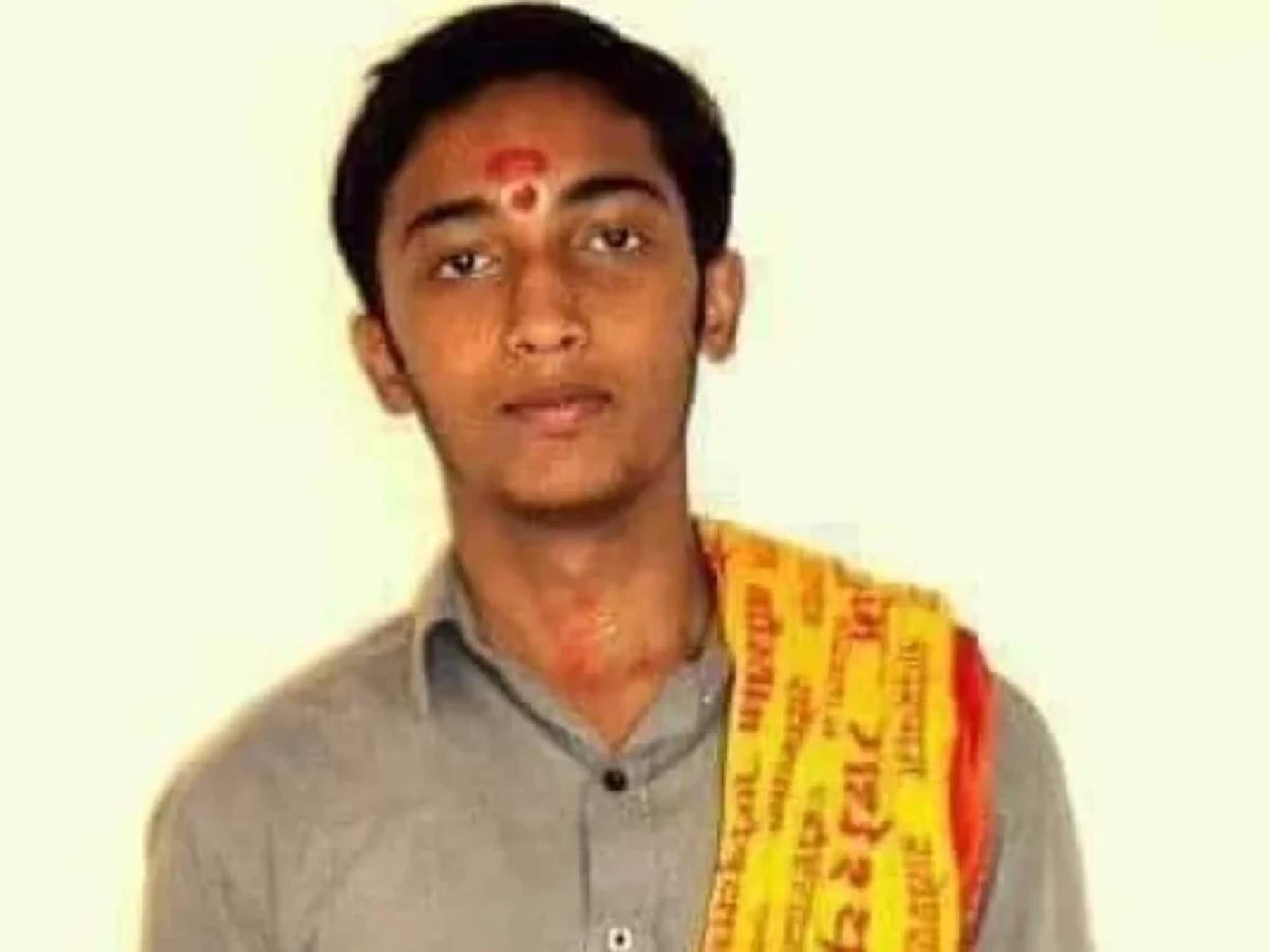 എബിവിപി പ്രവർത്തകനായിരുന്ന വിശാൽ വധക്കേസിൽ പ്രതികളായ 19 ക്യാമ്പസ് ഫ്രണ്ട് പ്രവർത്തകരെയും കോടതി വെറുതെ വിട്ടു എബിവിപി പ്രവർത്തകനായിരുന്ന വിശാൽ വധക്കേസിൽ പ്രതികളായ 19 ക്യാമ്പസ് ഫ്രണ്ട് പ്രവർത്തകരെയും കോടതി വെറുതെ വിട്ടു