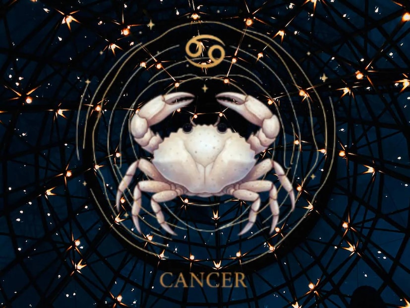  കാൻസർ (Cancer കർക്കിടകം രാശി) ജൂൺ 22നും ജൂലൈ 22നും ഇടയിൽ ജനിച്ചവർ: കർക്കിടകം രാശിയിൽ ജനിച്ചവരെ സംബന്ധിച്ച് ഇന്നത്തെ ദിവസം നിങ്ങൾക്ക് വളരെ ശുഭകരമായ ദിവസമായിരിക്കും. നിങ്ങളുടെ ജീവിതത്തിൽ പോസിറ്റീവ് ഊർജ്ജം നിറയും. നിങ്ങളുടെ എല്ലാ ശ്രമങ്ങളിലും വിജയ സാധ്യത വർദ്ധിക്കും. നിങ്ങളുടെ ചുറ്റുമുള്ളവരുമായി നിങ്ങൾക്ക് ശക്തമായ ബന്ധം അനുഭവപ്പെടും. പ്രിയപ്പെട്ടവരുമായി ഇടപഴകാനും സമയം ചെലവഴിക്കാനുമുള്ള അവസരങ്ങൾ നിങ്ങളിൽ സന്തോഷം നിറയ്ക്കും. നിങ്ങളുടെ സംവേദനക്ഷമതയും അനുകമ്പയും ഇന്ന് നിങ്ങളുടെ ഏറ്റവും വലിയ ശക്തിയാണെന്ന് മനസ്സിലാക്കാനാകും. നിങ്ങളുടെ വൈകാരിക ബന്ധങ്ങൾ ശക്തിപ്പെടുത്താനുള്ള സമയമാണിത്. പ്രിയപ്പെട്ടവരുമായി ചെലവഴിച്ച നിമിഷങ്ങളെ നിങ്ങൾ വിലമതിക്കും. ഇത് നിങ്ങളുടെ ബന്ധങ്ങൾ കൂടുതൽ ശക്തിപ്പെടുത്തും. നിങ്ങളുടെ വികാരങ്ങൾ പ്രകടിപ്പിക്കാൻ ഇന്ന് ശരിയായ സമയമാണ്. പുതിയ പ്രണയ ബന്ധങ്ങൾ സ്ഥാപിക്കുന്നതിനും ഇന്നത്തെ ദിവസം അനുകൂലമാണ്. മൊത്തത്തിൽ ഇന്ന് സന്തോഷവും പുരോഗതിയും നിറഞ്ഞ ദിവസമായിരിക്കും. നിങ്ങളുടെ വികാരങ്ങളിൽ സത്യസന്ധത പുലർത്തുകയും നിങ്ങളുടെ പ്രിയപ്പെട്ടവരുമായി കൂടുതൽ അടുക്കുകയും ചെയ്യുക. സന്തോഷത്തിന്റെ തരംഗം നിങ്ങളുടെ ബന്ധങ്ങളിൽ കാണാനാകും.  ഭാഗ്യ സംഖ്യ : 5 ഭാഗ്യ നിറം : വെള്ള