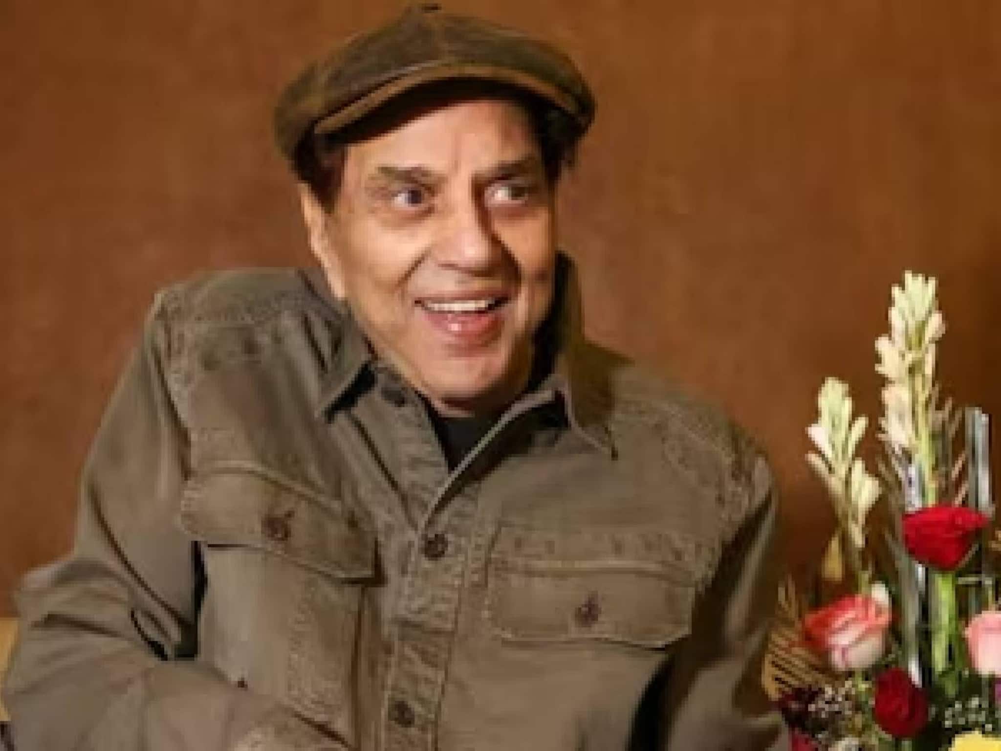 പരിചയപ്പെടുന്നവരെ ആശ്ലേഷിക്കും, അവർക്കൊപ്പം ഇരിക്കും; ധർമേന്ദ്രയുടെ വ്യക്തിത്വത്തെക്കുറിച്ച് രാകേഷ് ബേദി