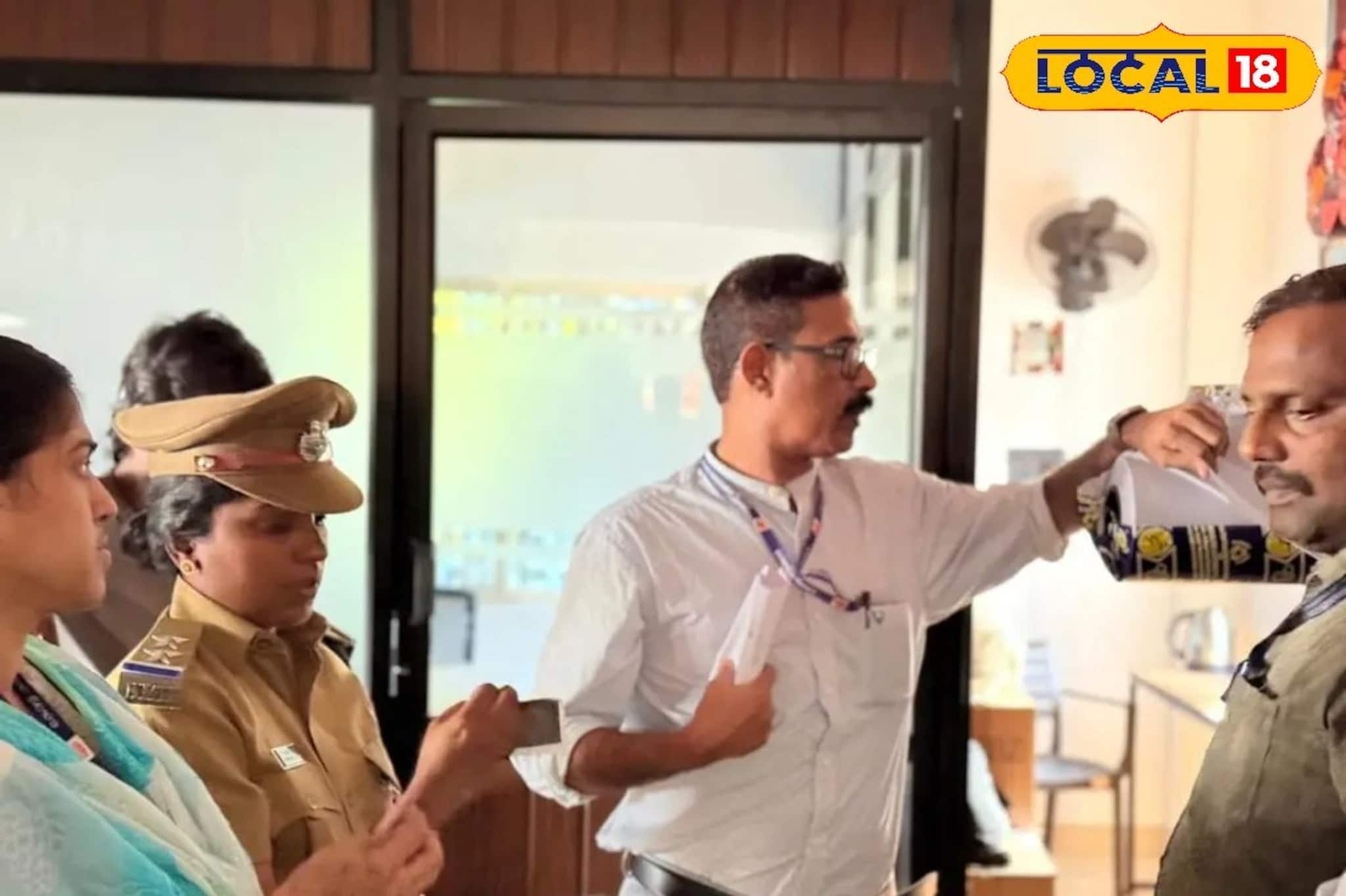 ഹരിതചട്ടം കർശനമാക്കി കോഴിക്കോട്: വോട്ടെടുപ്പുമായി ബന്ധപ്പെട്ട് 550 കിലോ നിരോധിത ഫ്ലക്സ് പിടിച്ചെടുത്തു