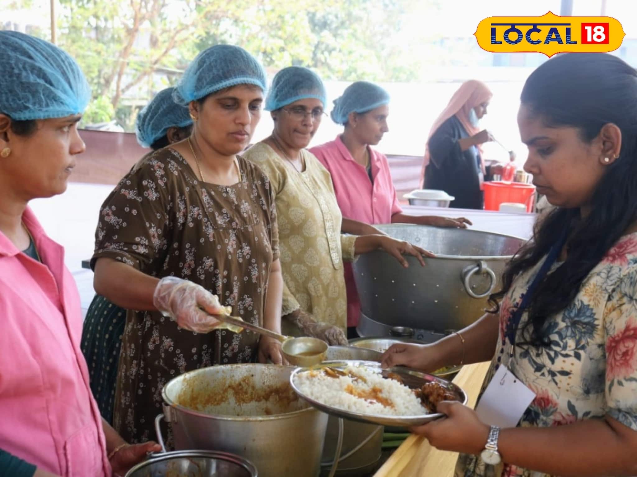 വോട്ടെടുപ്പിന് ഭക്ഷണം വിളമ്പി, കണ്ണൂര്‍ ജില്ലയില്‍ കുടുംബശ്രി നേടിയത് 45 ലക്ഷം രൂപ