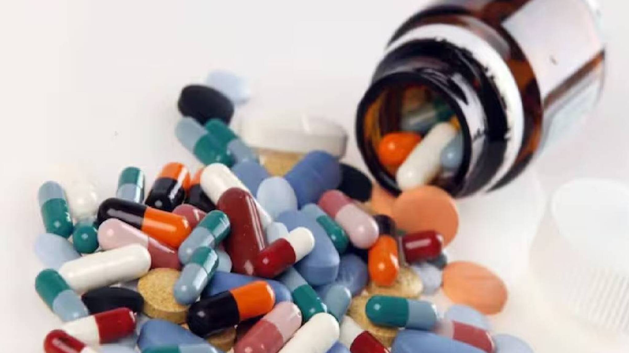 പാക്കിസ്ഥാന്റെ മിസൈൽ ആക്രമണത്തിൽ തകർന്ന അഫ്ഗാനിസ്ഥാന് ഇന്ത്യ 900 കോടി രൂപയുടെ മരുന്ന് നൽകും