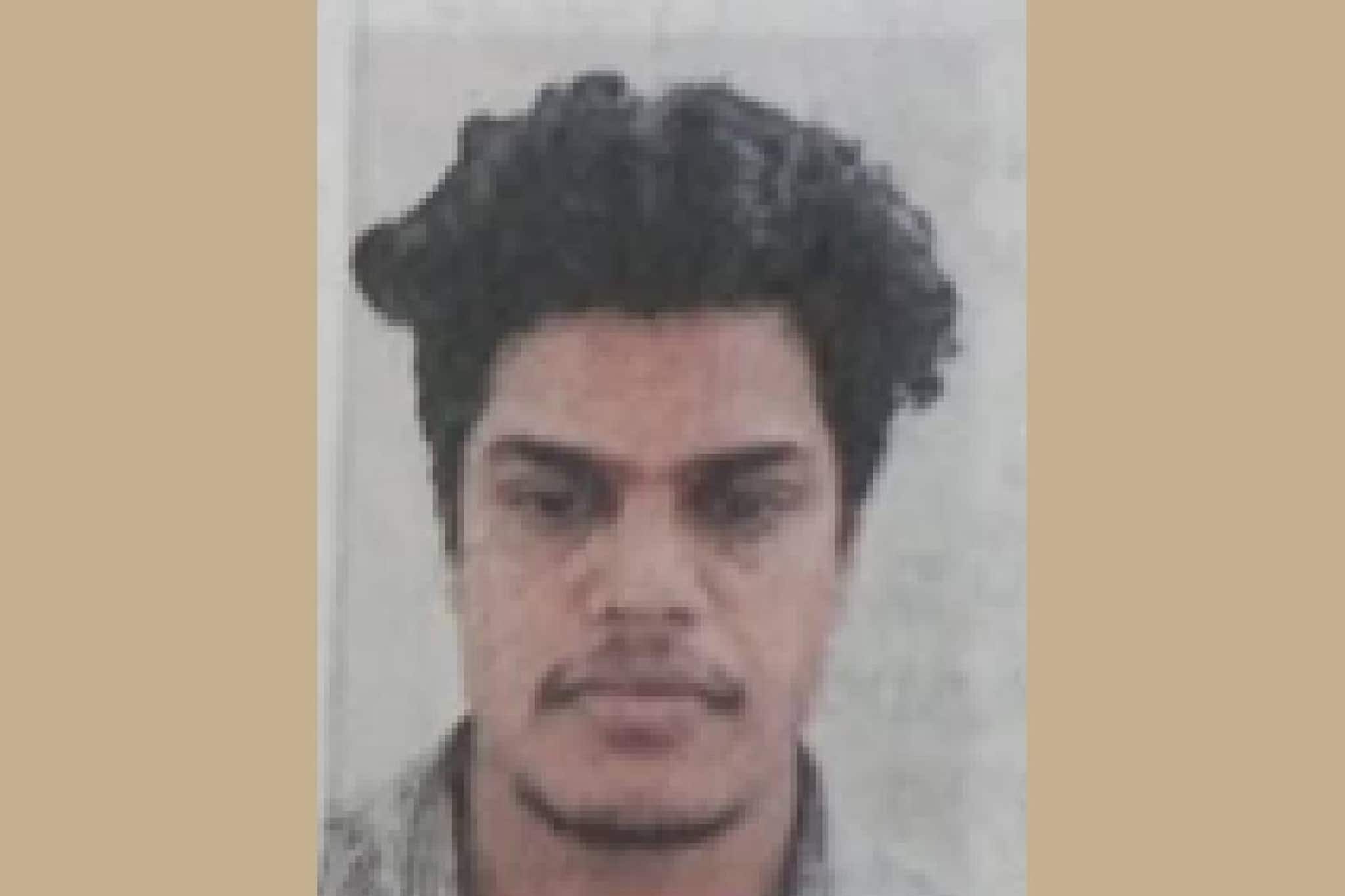 മാവേലിക്കര സബ് ട്രഷറി വനിതാ ജീവനക്കാരുടെ ടോയ്ലറ്റിൽ ജൂനിയർ അക്കൗണ്ടന്റ് ഒളിക്യാമറ വെച്ചത് ക്ലീനിങ് ലായനിയിൽ മാവേലിക്കര സബ് ട്രഷറി വനിതാ ജീവനക്കാരുടെ ടോയ്ലറ്റിൽ ജൂനിയർ അക്കൗണ്ടന്റ് ഒളിക്യാമറ വെച്ചത് ക്ലീനിങ് ലായനിയിൽ