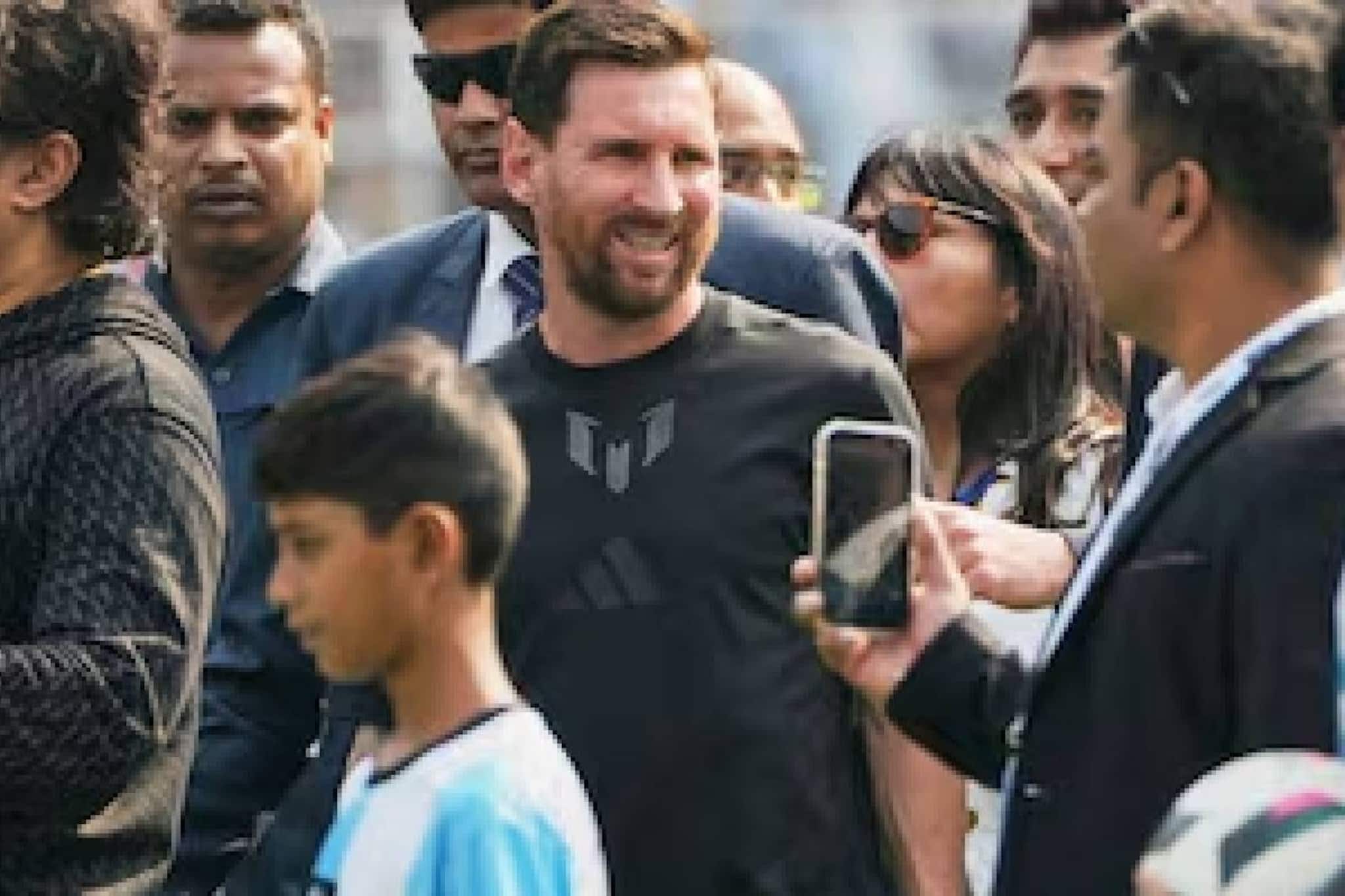 ലയണല്‍ മെസി കൊല്‍ക്കത്തയിൽ അസന്തുഷ്ടനായിരുന്നതെന്തുകൊണ്ട്? അറസ്റ്റിലായ സംഘാടകന്‍ കാരണം വെളിപ്പെടുത്തുന്നു