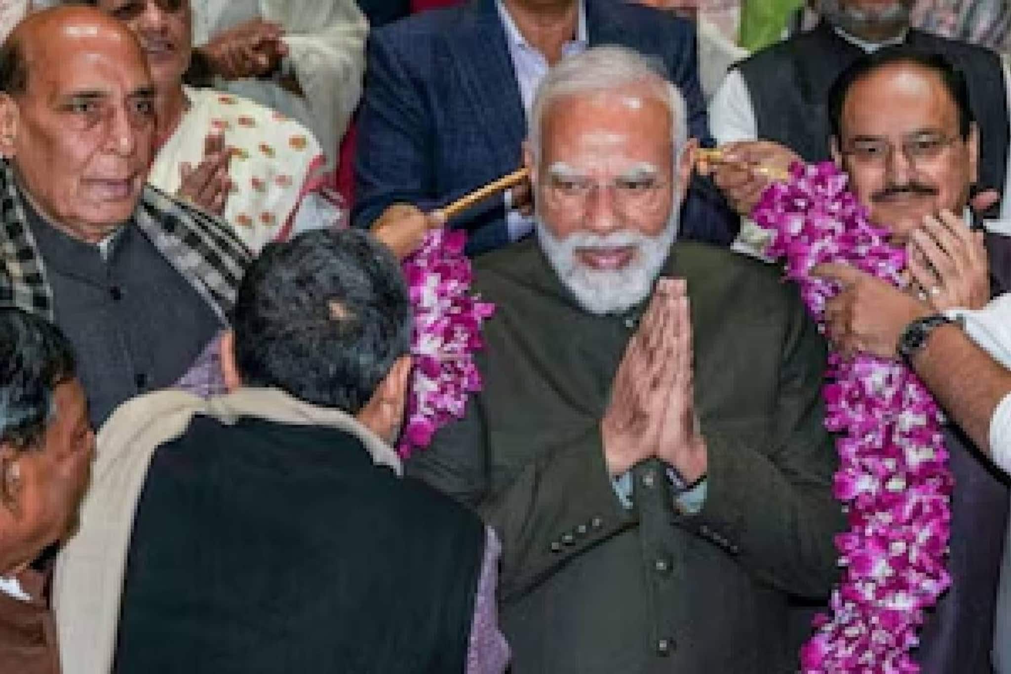 '40 പേജുള്ള ഫോമുകള് ഇനി വേണ്ട'; രാജ്യത്ത് പരിഷ്കാരങ്ങള് ശരവേഗത്തിലെന്ന് പ്രധാനമന്ത്രി നരേന്ദ്ര മോദി '40 പേജുള്ള ഫോമുകള് ഇനി വേണ്ട'; രാജ്യത്ത് പരിഷ്കാരങ്ങള് ശരവേഗത്തിലെന്ന് പ്രധാനമന്ത്രി നരേന്ദ്ര മോദി