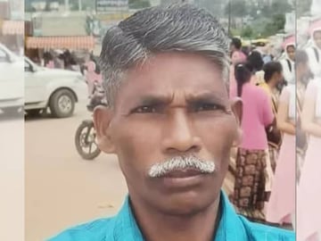 കാളിമുത്തു കാളിമുത്തു