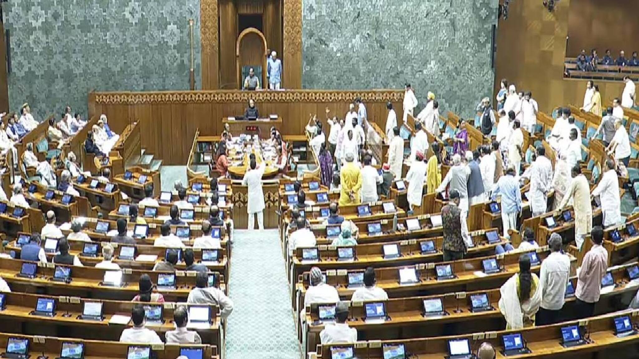 ജോലി സമയം കഴിഞ്ഞുള്ള കോളും ഇമെയിലും വേണ്ട; 'റൈറ്റ് ടു ഡിസ്കണക്ട്' ബിൽ ലോക്‌സഭയിൽ അവതരിപ്പിച്ചു