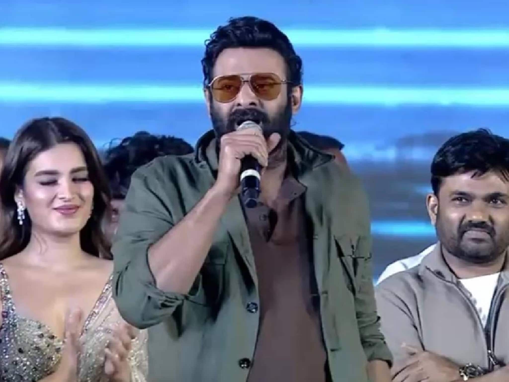 ഹൊറർ-കോമഡി സിനിമകളിൽ ഇത്തരമൊരു ക്ലൈമാക്സ് ആദ്യം; മാരുതിയുടെ ആരാധകനായി മാറിയെന്ന് പ്രഭാസ്