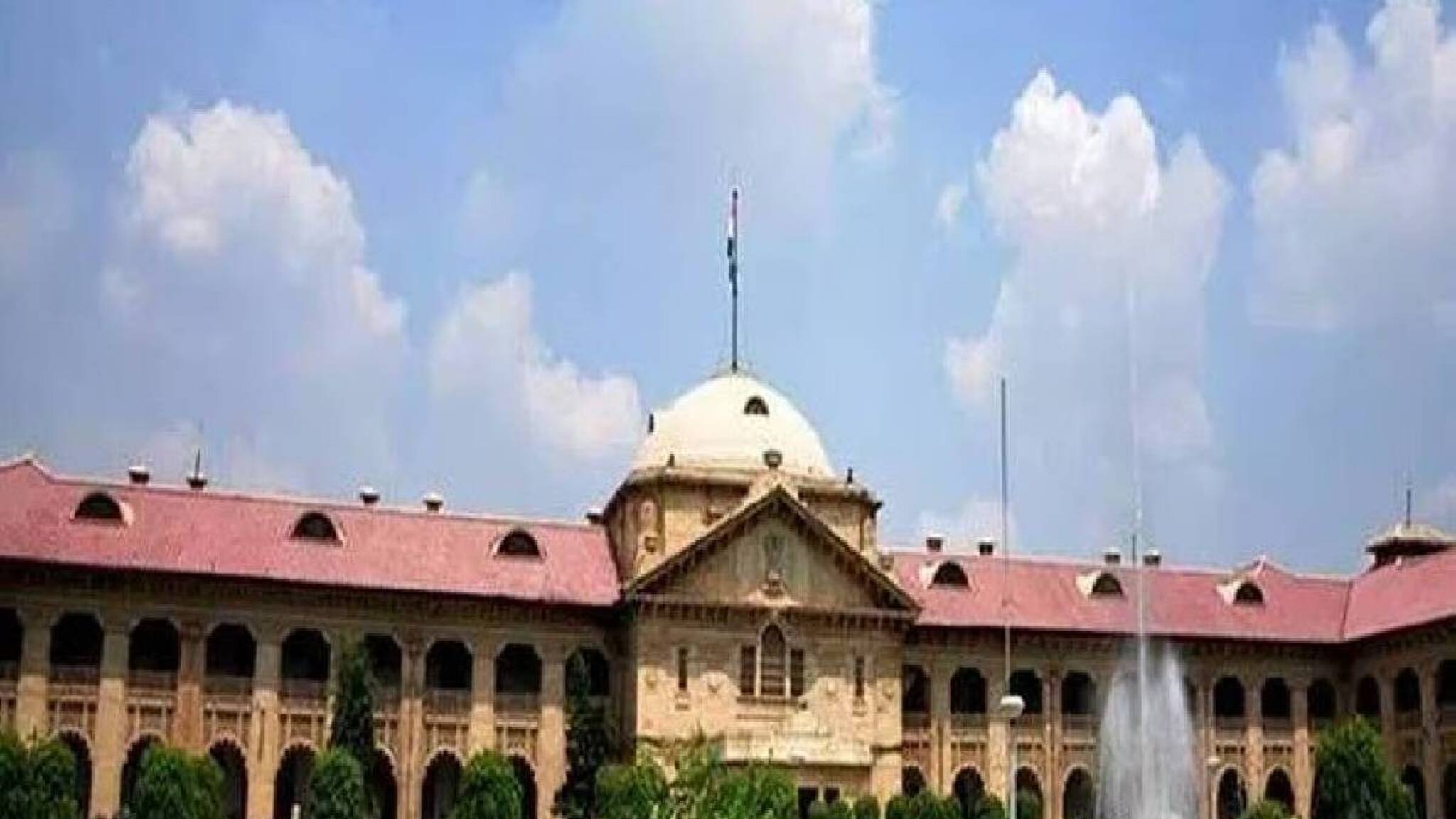 ബൈബിള്‍ വിതരണം ചെയ്യുന്നതും മതപ്രഭാഷണം നടത്തുന്നതും കുറ്റകരമല്ലെന്ന് അലഹബാദ് ഹൈക്കോടതി