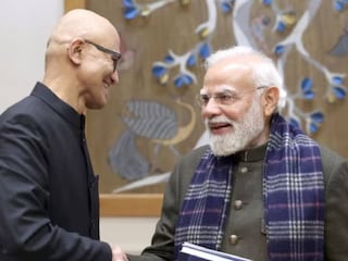 സത്യ നാദെല്ലയും പ്രധാനമന്ത്രി നരേന്ദ്ര മോദിയും സത്യ നാദെല്ലയും പ്രധാനമന്ത്രി നരേന്ദ്ര മോദിയും