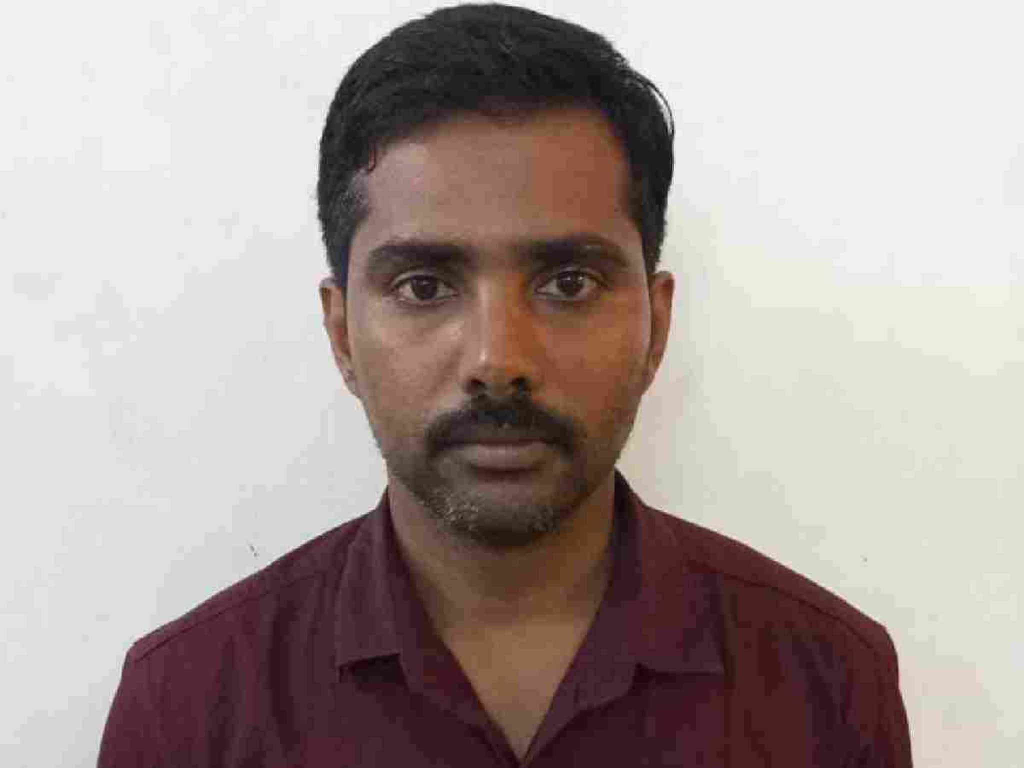 എറണാകുളത്ത് അമ്മയെ അമ്മിക്കല്ല് കൊണ്ട് തലയ്ക്കടിച്ച് കൊന്ന മകൻ അറസ്റ്റില് എറണാകുളത്ത് അമ്മയെ അമ്മിക്കല്ല് കൊണ്ട് തലയ്ക്കടിച്ച് കൊന്ന മകൻ അറസ്റ്റില്