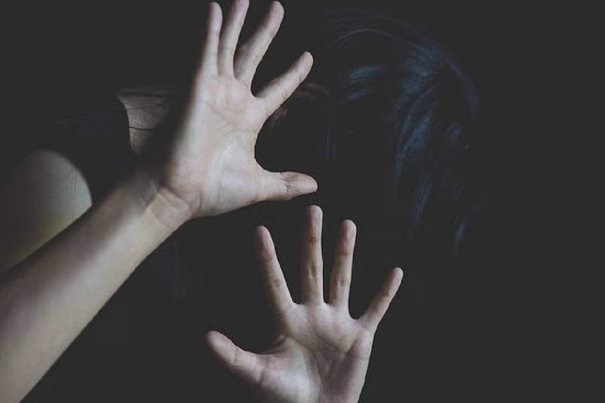 ക്യാബ് ഡ്രൈവറും സുഹൃത്തും കൂട്ടബലാത്സംഗം ചെയ്തുവെന്ന മലയാളി യുവതിയുടെ പരാതിയിൽ ബംഗളൂരു പൊലീസിന് സംശയം ക്യാബ് ഡ്രൈവറും സുഹൃത്തും കൂട്ടബലാത്സംഗം ചെയ്തുവെന്ന മലയാളി യുവതിയുടെ പരാതിയിൽ ബംഗളൂരു പൊലീസിന് സംശയം