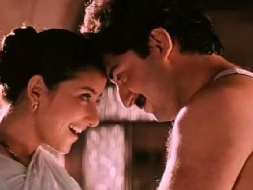 മനീഷ കൊയ്‌രാള സിനിമയുടെ ഭാഗമായതിനെ കുറിച്ചും രസകരമായ ചില കാര്യങ്ങളുണ്ട്. ഒരു സ്ക്രീൻടെസ്റ്റ് എടുക്കാൻ മണിരത്നം അവരെ ചെന്നൈ നഗരത്തിലേക്ക് ക്ഷണിച്ചു. റോജ എന്ന സിനിമ ഒഴികെ മണിരത്നത്തെ കുറിച്ച് മനീഷയ്ക്ക് കൂടുതൽ വിവരങ്ങൾ അറിയുമായിരുന്നില്ല. അവരുടെ മെന്റോർ അശോക് മെഹ്തയാണ് മനീഷയ്ക്ക് ഈ ചിത്രത്തിലേക്ക് പോകാൻ പ്രചോദനം നൽകിയത്. അദ്ദേഹം ഇല്ലായിരുന്നുവെങ്കിൽ ഒരുപക്ഷേ താൻ ഈ സിനിമയുടെ ഭാഗമാകുമായിരുന്നില്ല എന്ന് മനീഷ പറഞ്ഞിട്ടുണ്ട്. ഒരമ്മയുടെ വേഷം, പ്രത്യേകിച്ചും തെന്നിന്ത്യൻ സിനിമയിൽ ചെയ്തതിന്റെ പേരിൽ മനീഷയെ അവരുടെ കൂട്ടുകാരും താക്കീത് ചെയ്തിരുന്നു