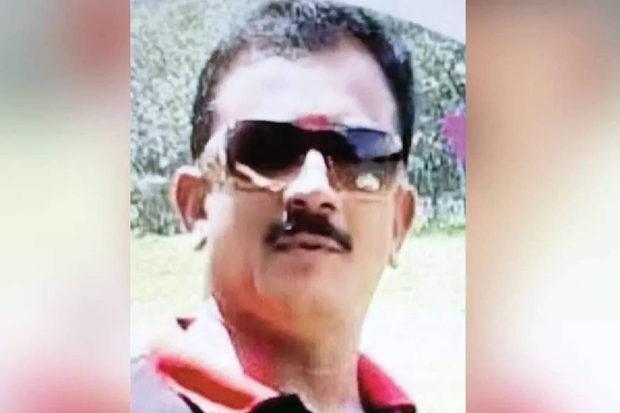 നെയ്യാറ്റിൻകരയിൽ മൊബൈൽ ഷോപ്പ് ഉടമ ജീവനൊടുക്കിയ സംഭവം; കോൺഗ്രസ് കൗൺസിലർക്കെതിരെ പരാതി നെയ്യാറ്റിൻകരയിൽ മൊബൈൽ ഷോപ്പ് ഉടമ ജീവനൊടുക്കിയ സംഭവം; കോൺഗ്രസ് കൗൺസിലർക്കെതിരെ പരാതി