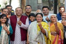 ഡൽഹി ​കോർപറേഷൻ ഉപതിരഞ്ഞെടുപ്പ്; 12ൽ 7 സീറ്റുമായി BJP; എഎപിക്ക് 3 സീറ്റ്