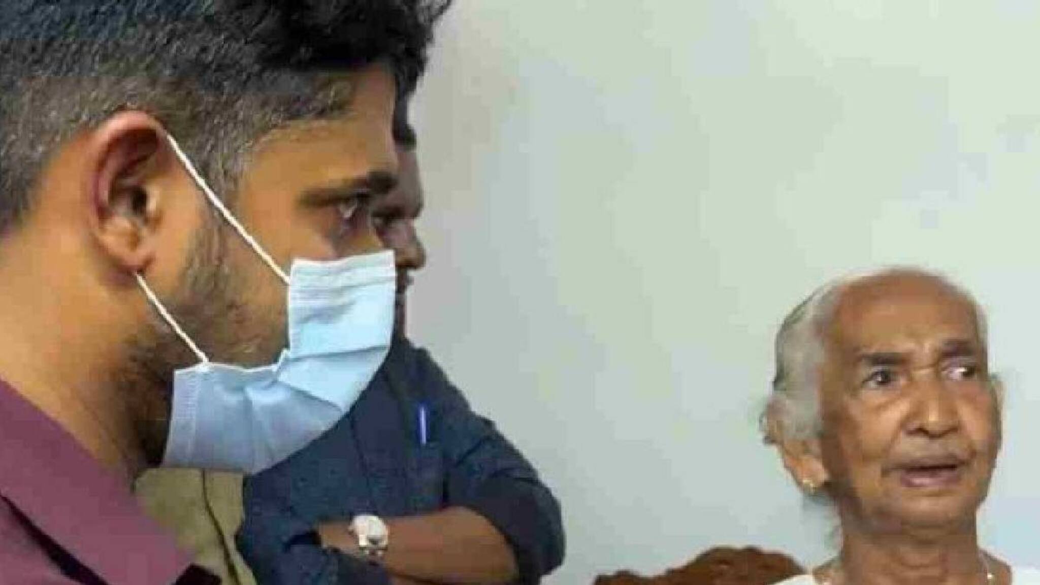 80കാരിയെ കെട്ടിയിട്ട് സ്വർണ്ണവും പണവും കവർന്നത് കൊച്ചുമകനും കൂട്ടുകാരിയും