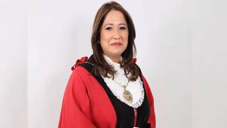 മുന്‍ ഡെപ്യൂട്ടി മേയര്‍ ഹിന മിറി