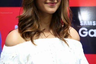 ഒരു കോടി പ്രതിഫലം വാങ്ങിയ ആദ്യ തെലുങ്ക് നടി ആരാണെന്നറിയുമോ?