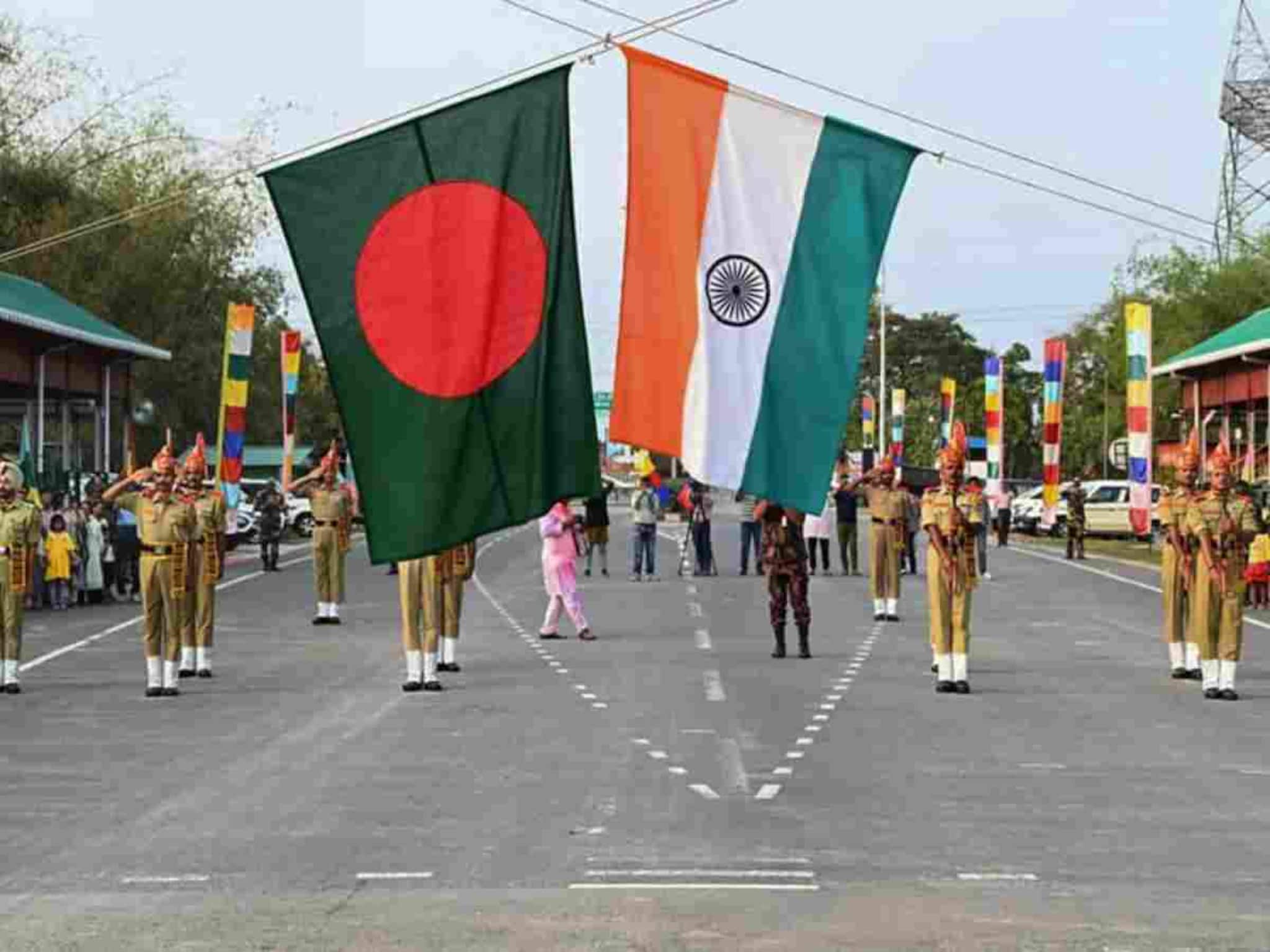 ബംഗ്ലാദേശ് ഹൈക്കമ്മീഷണറെ വിളിച്ചുവരുത്തി ഇന്ത്യ; 7 ദിവസത്തിനിടെ രണ്ടാം തവണ