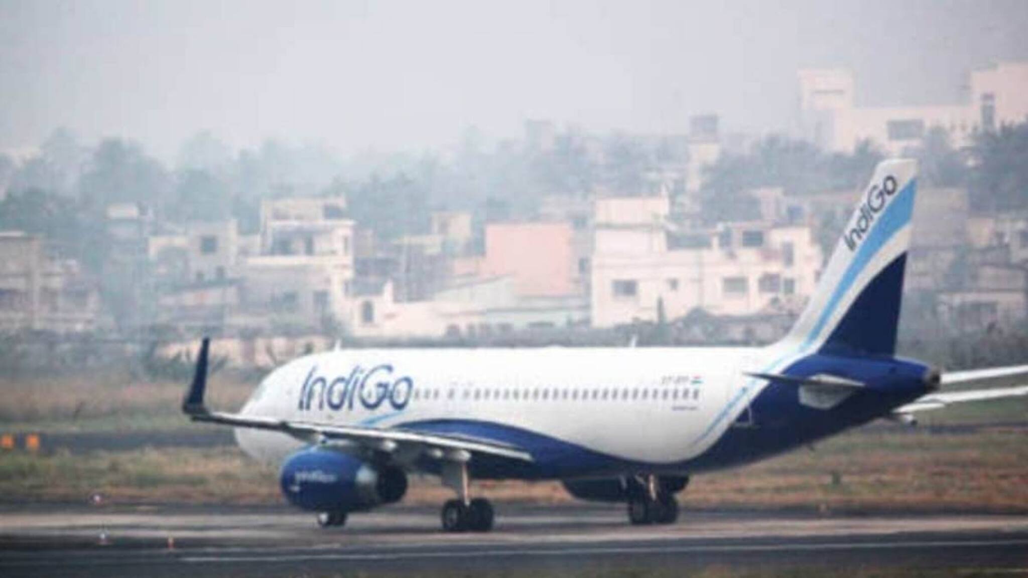ഇൻഡിഗോയുടെ 100ൽ അധികം വിമാനങ്ങൾ റദ്ദാക്കി; ഡൽഹി, മുംബൈ ഉൾപ്പെടെ പ്രധാന വിമാനത്താവളങ്ങളിൽ യാത്രക്കാർ കുടുങ്ങി